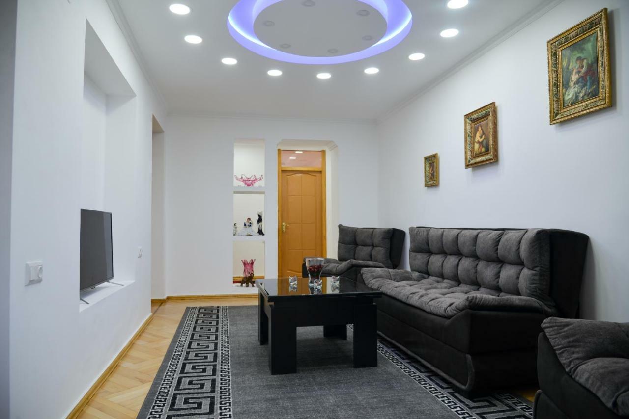 קוטאיסי Anastasia Apartment מראה חיצוני תמונה